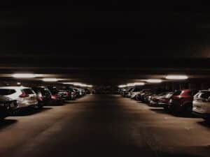 Lire la suite à propos de l’article WiFi dans un Parking : Solutions et Bonnes Pratiques pour une Couverture Optimale
